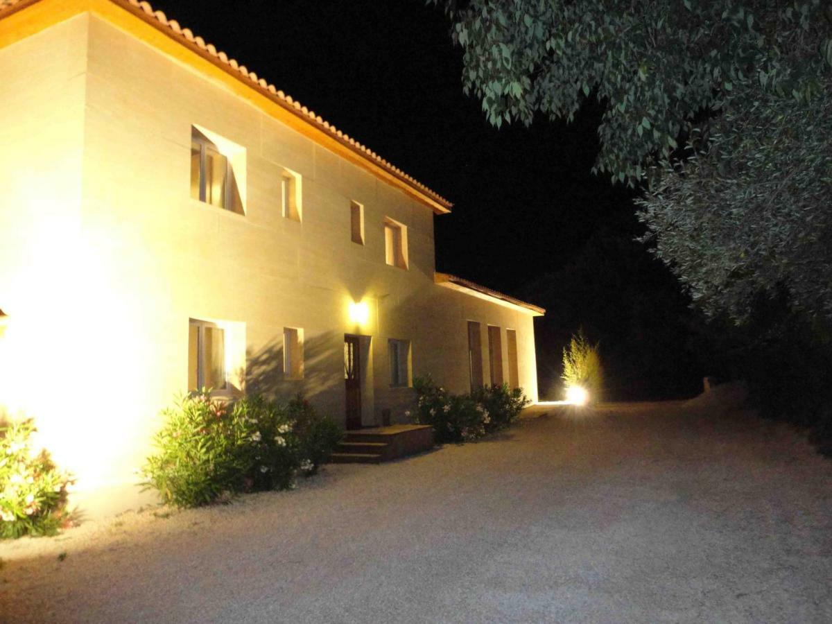 Villa La Charmeuse Fleurie Collias Exterior foto